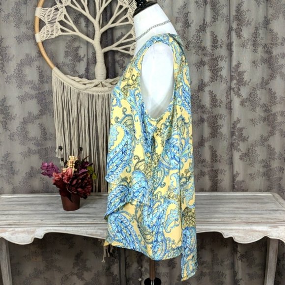 New Directions layered sleeveless tank top - Picture 3 of 12